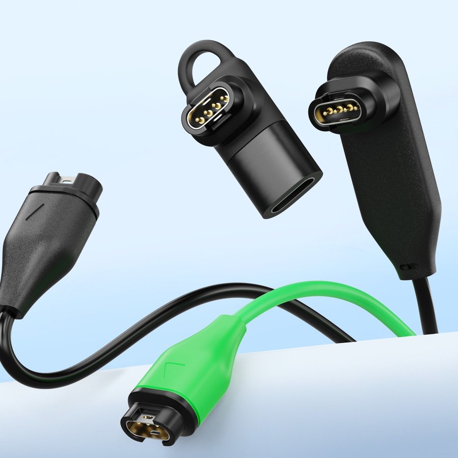 AWINNER Garmin charging adapter and green cable close up